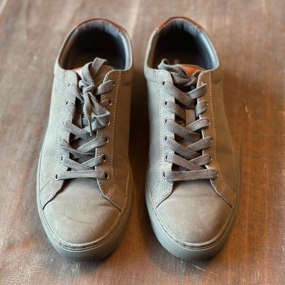 Men’s Goodfellow Low Top Sneaker Suede Shoe Size 9 1/2 Grey EUC - Picture 2 of 7